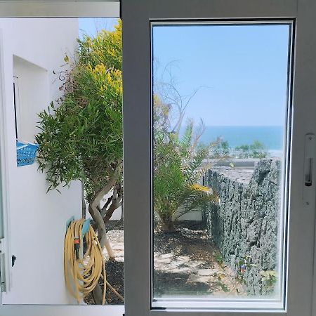 פאמארה Beautiful Small Bungalow, Amazing Views And Garden מראה חיצוני תמונה