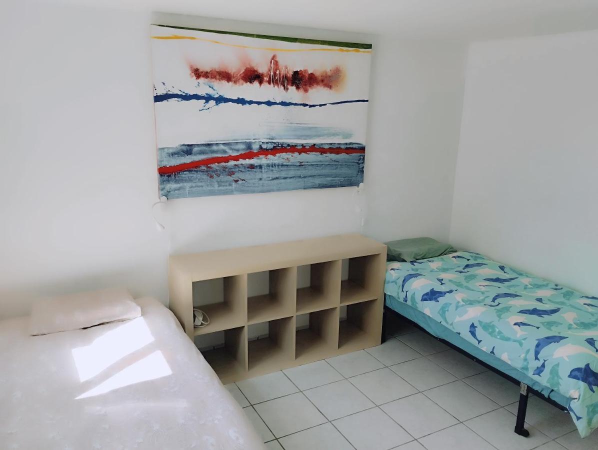 פאמארה Beautiful Small Bungalow, Amazing Views And Garden מראה חיצוני תמונה